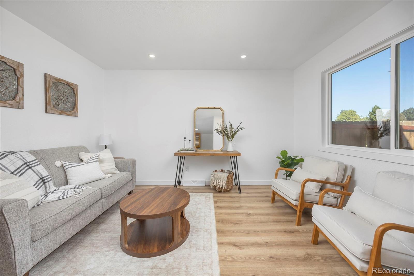 1635 Long Bow Court