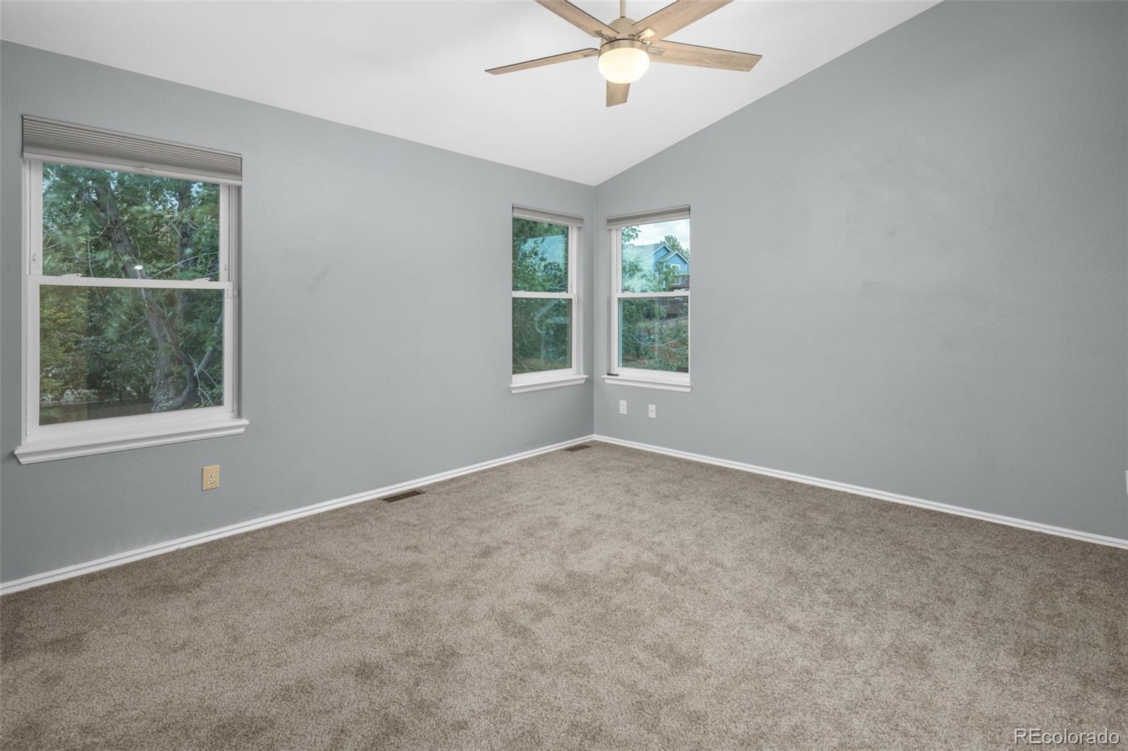 5122 S Nepal Way