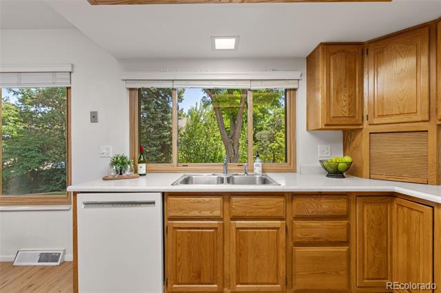 7898 Owens Court