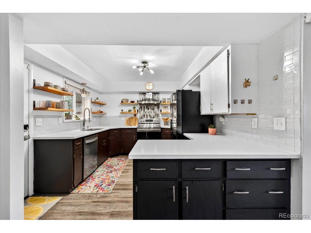 325 W Midway Blvd