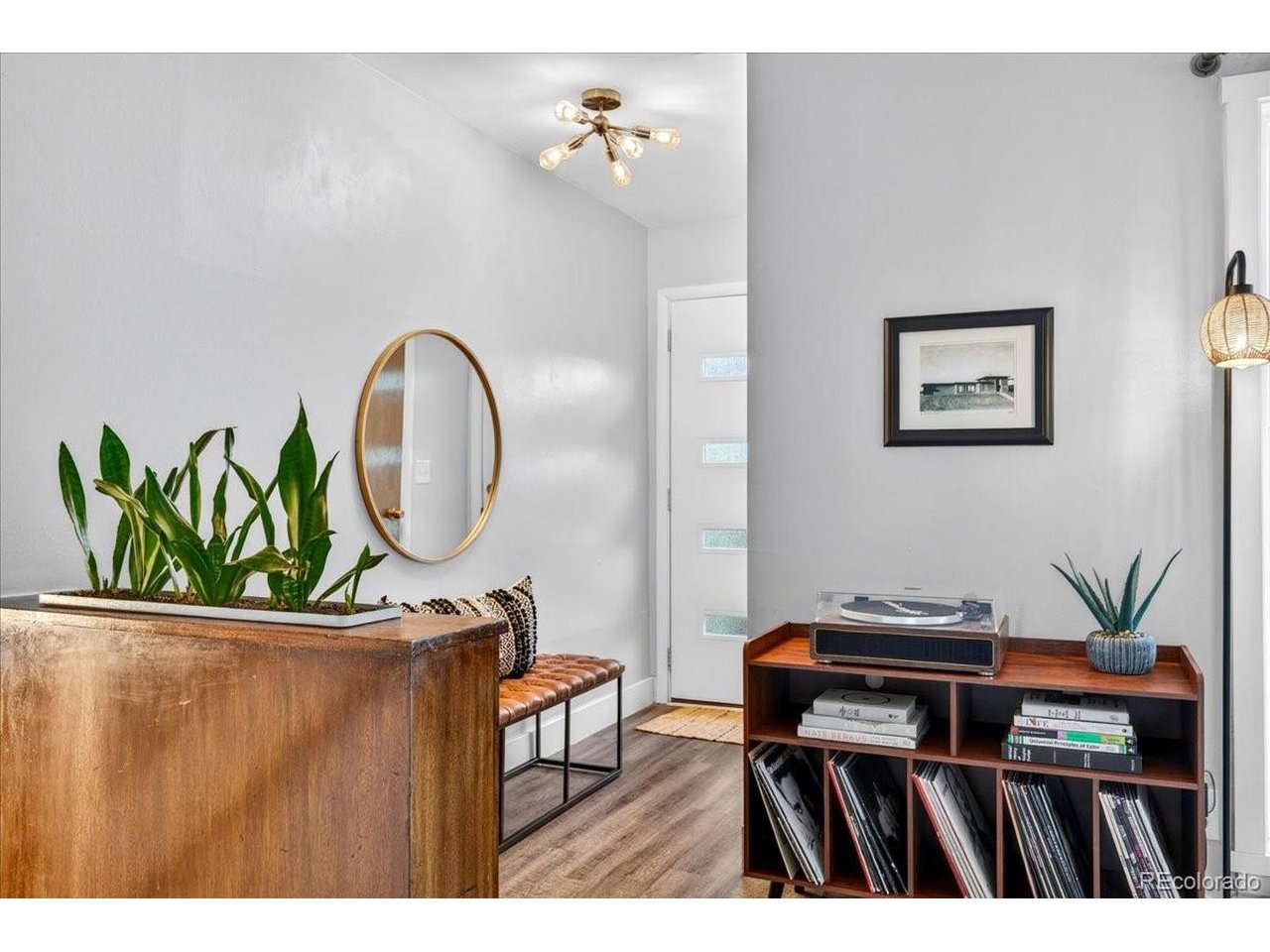 325 W Midway Blvd