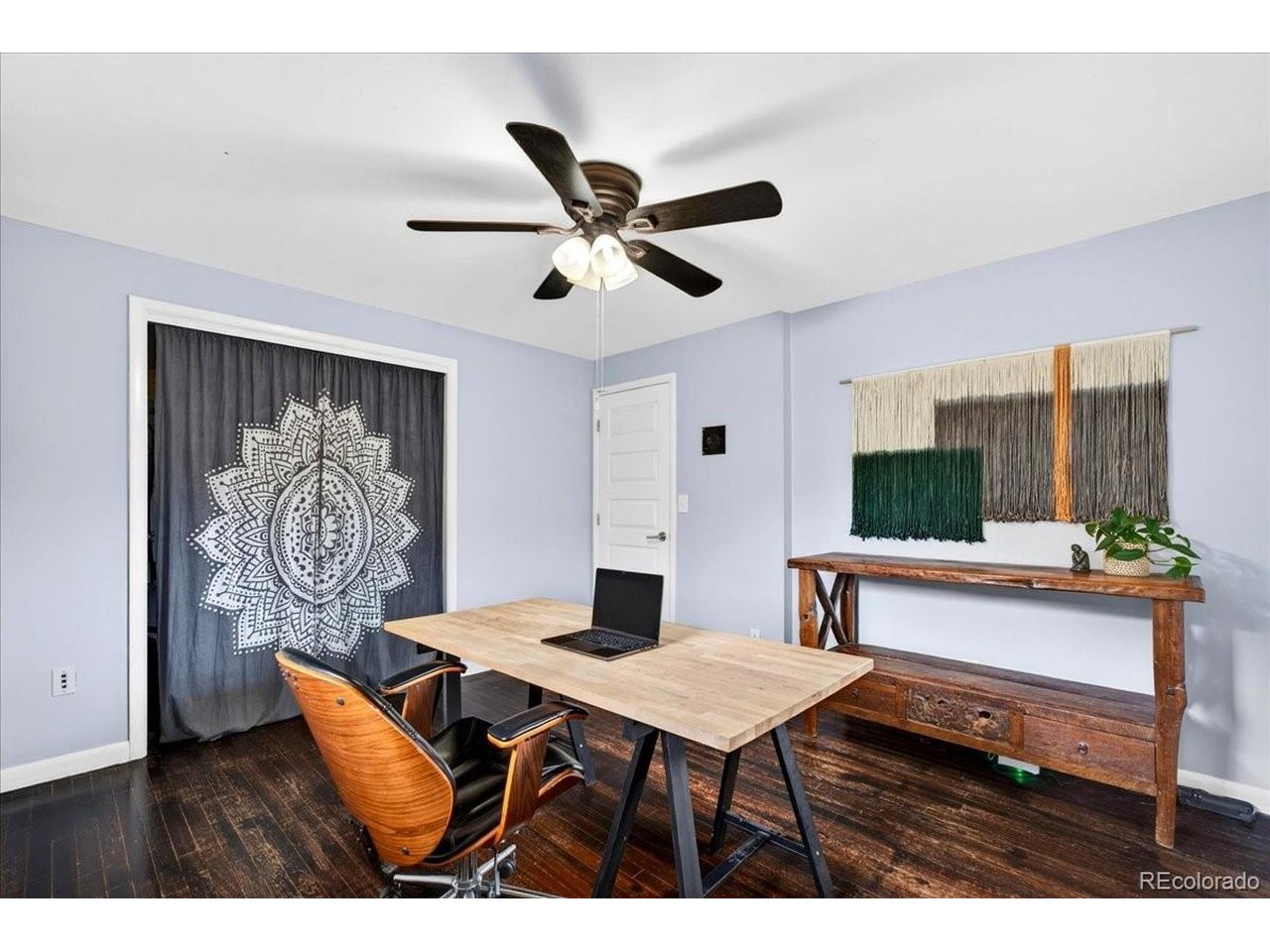 325 W Midway Blvd