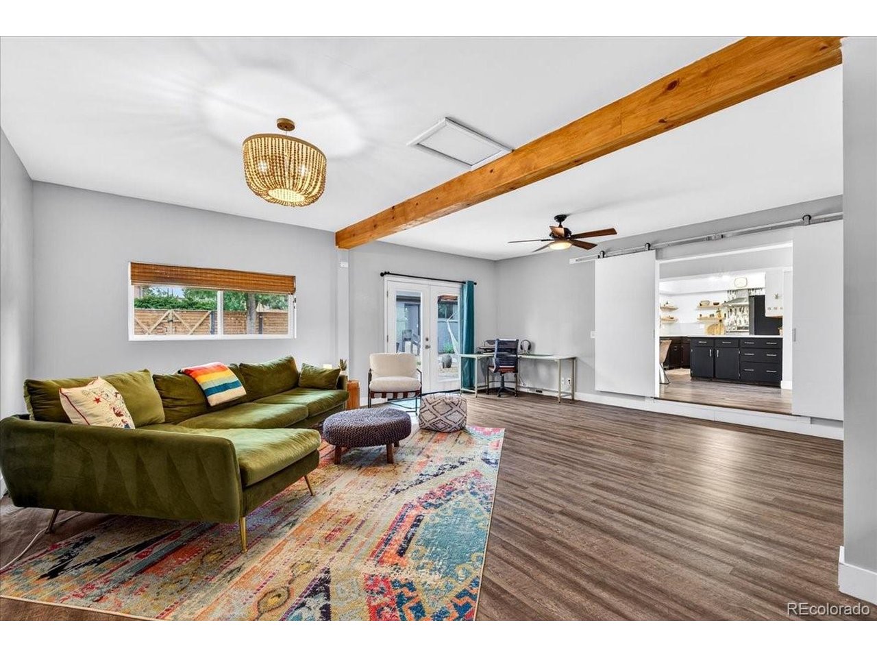 325 W Midway Blvd