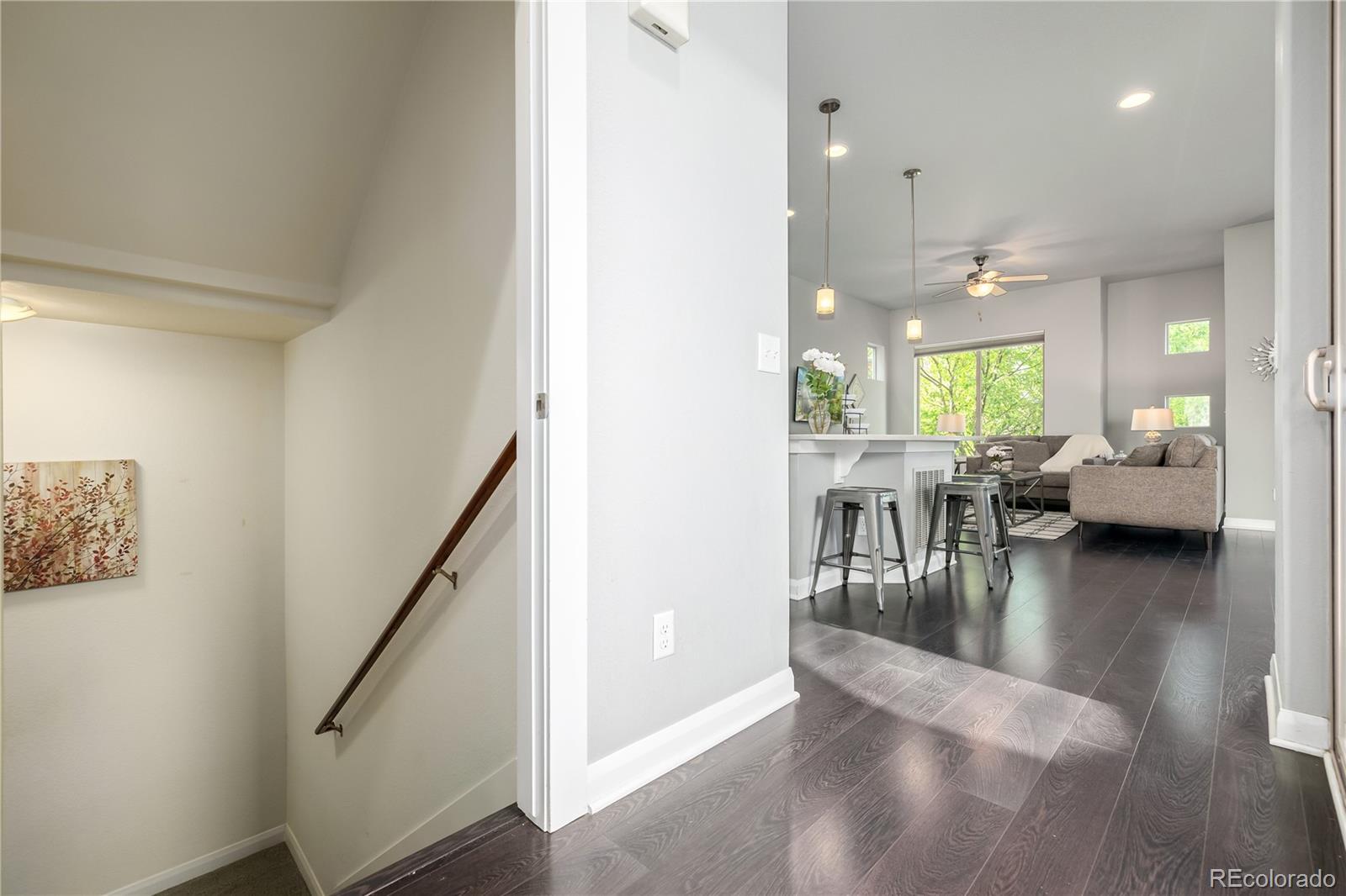 1764 W 67th Place