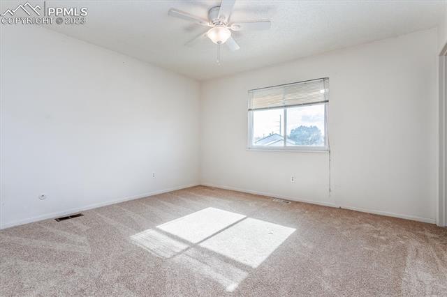 7643 Stampede Drive