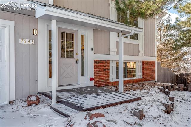 7643 Stampede Drive