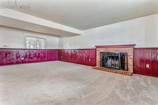 7643 Stampede Drive