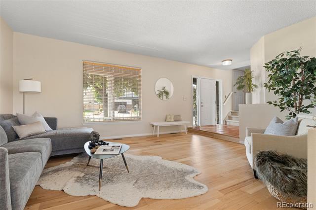 5649 W 109th Circle