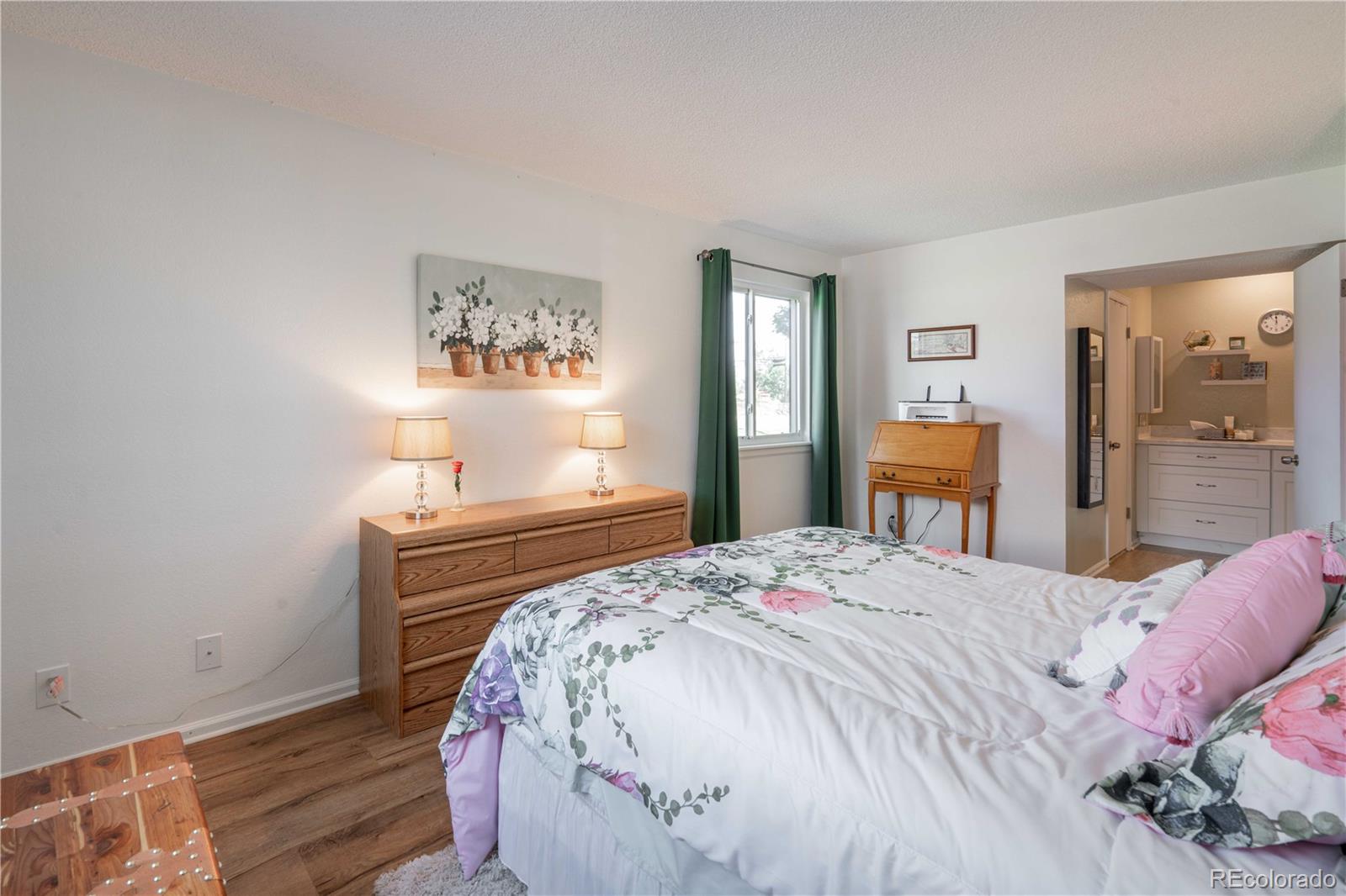 6388 Oak Court Unit: 201