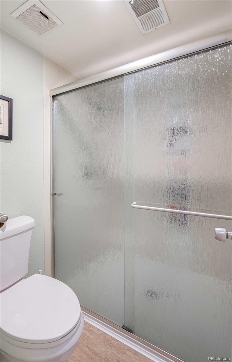 6388 Oak Court Unit: 201