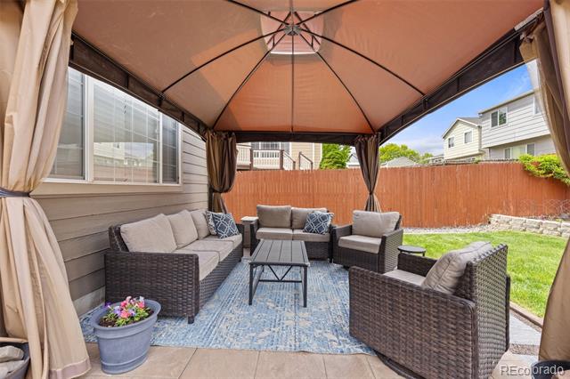 5733 S Yakima Way