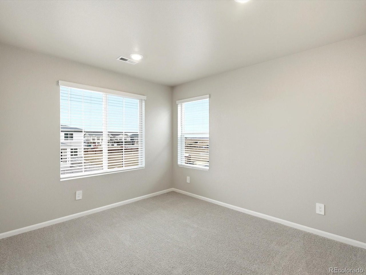 1218 Spring Creek Dr