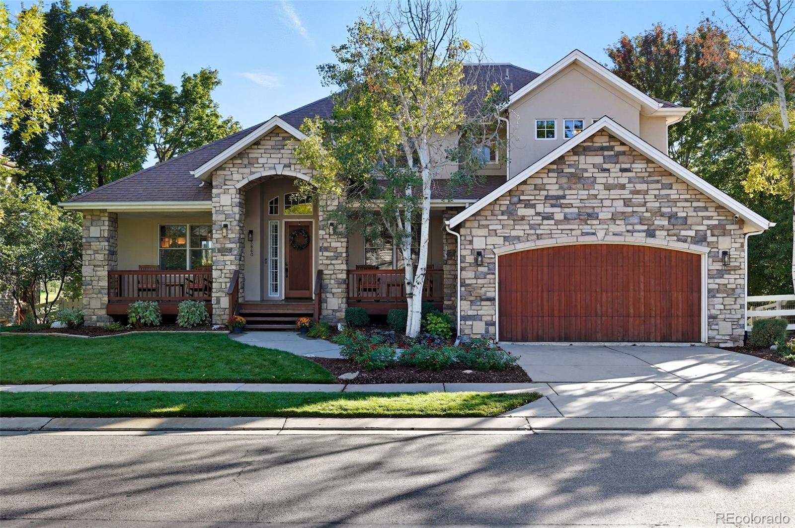 3860 Broadlands Lane