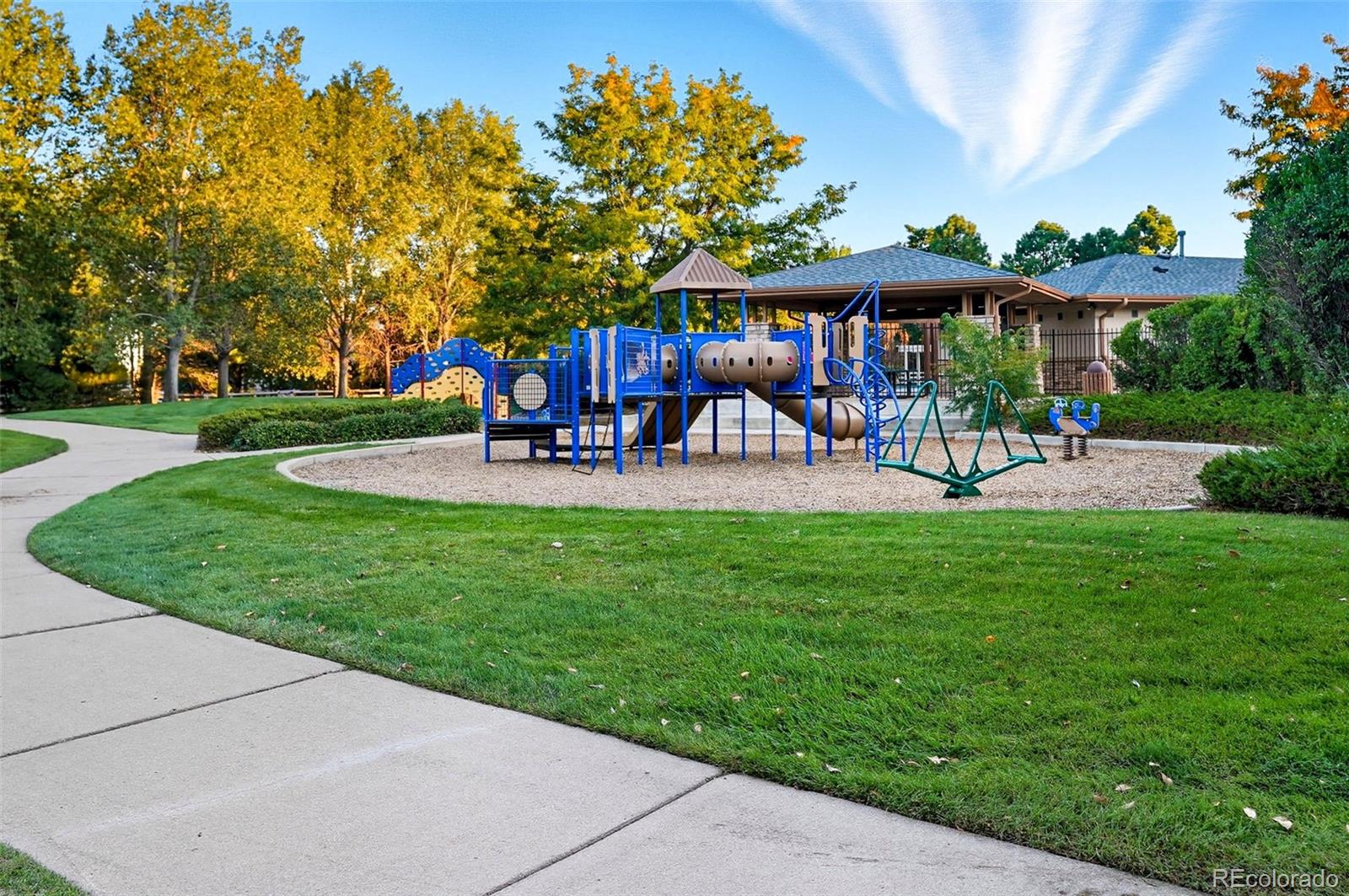 3860 Broadlands Lane