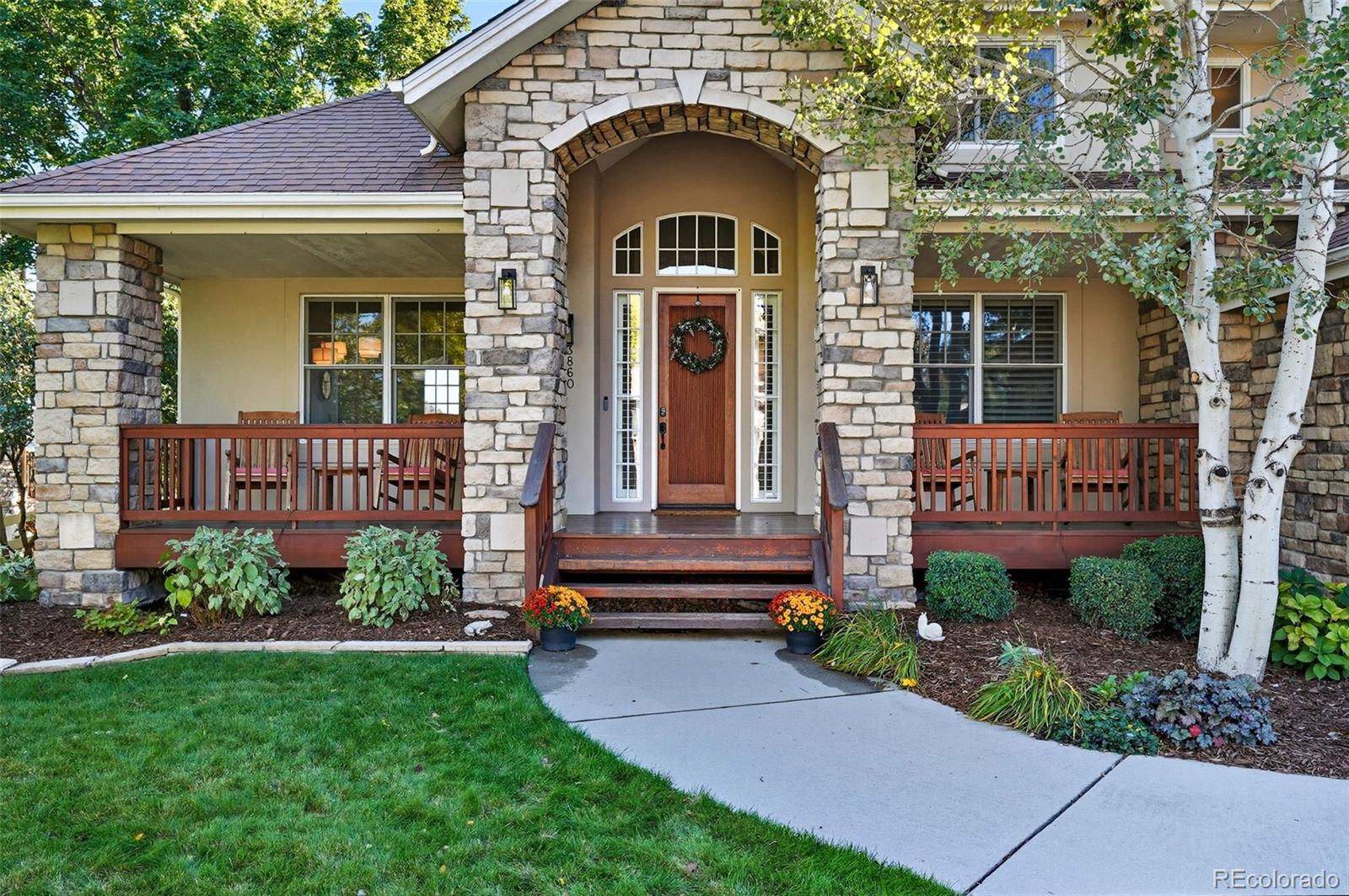 3860 Broadlands Lane