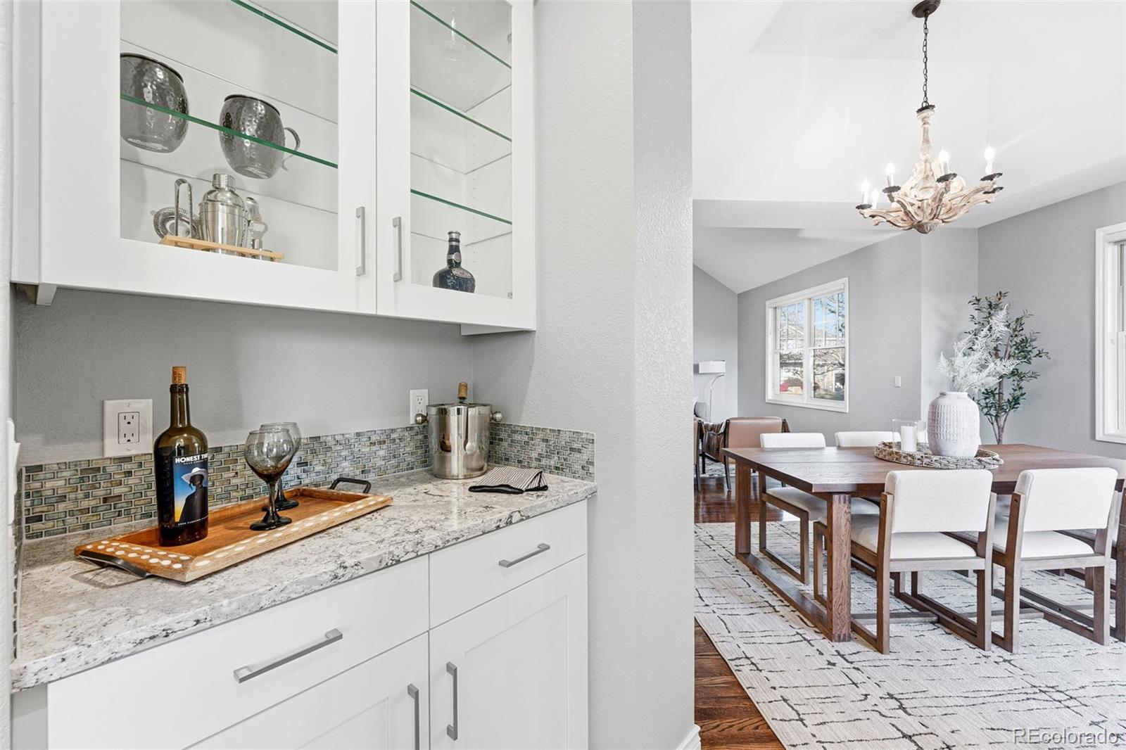 3860 Broadlands Lane