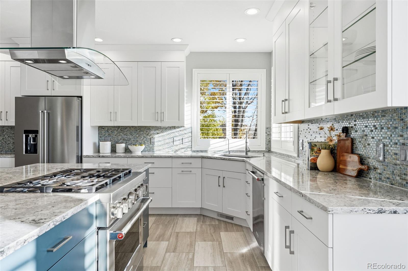 3860 Broadlands Lane