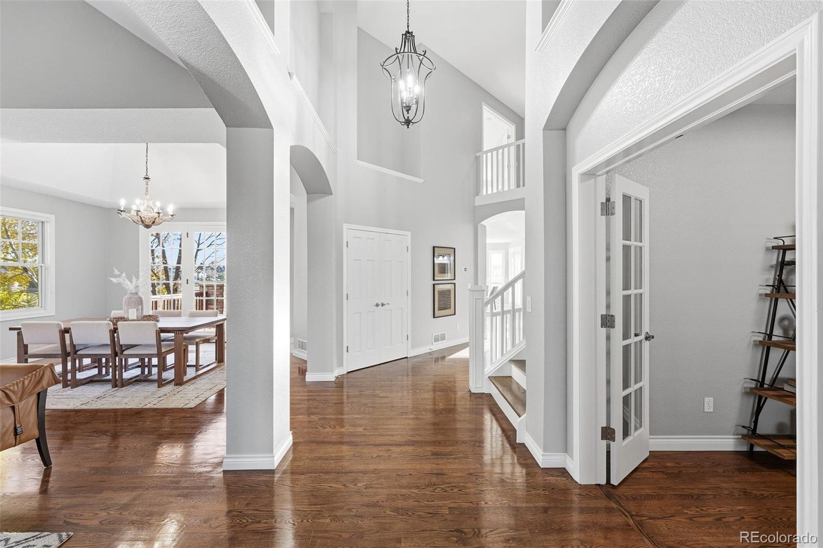 3860 Broadlands Lane