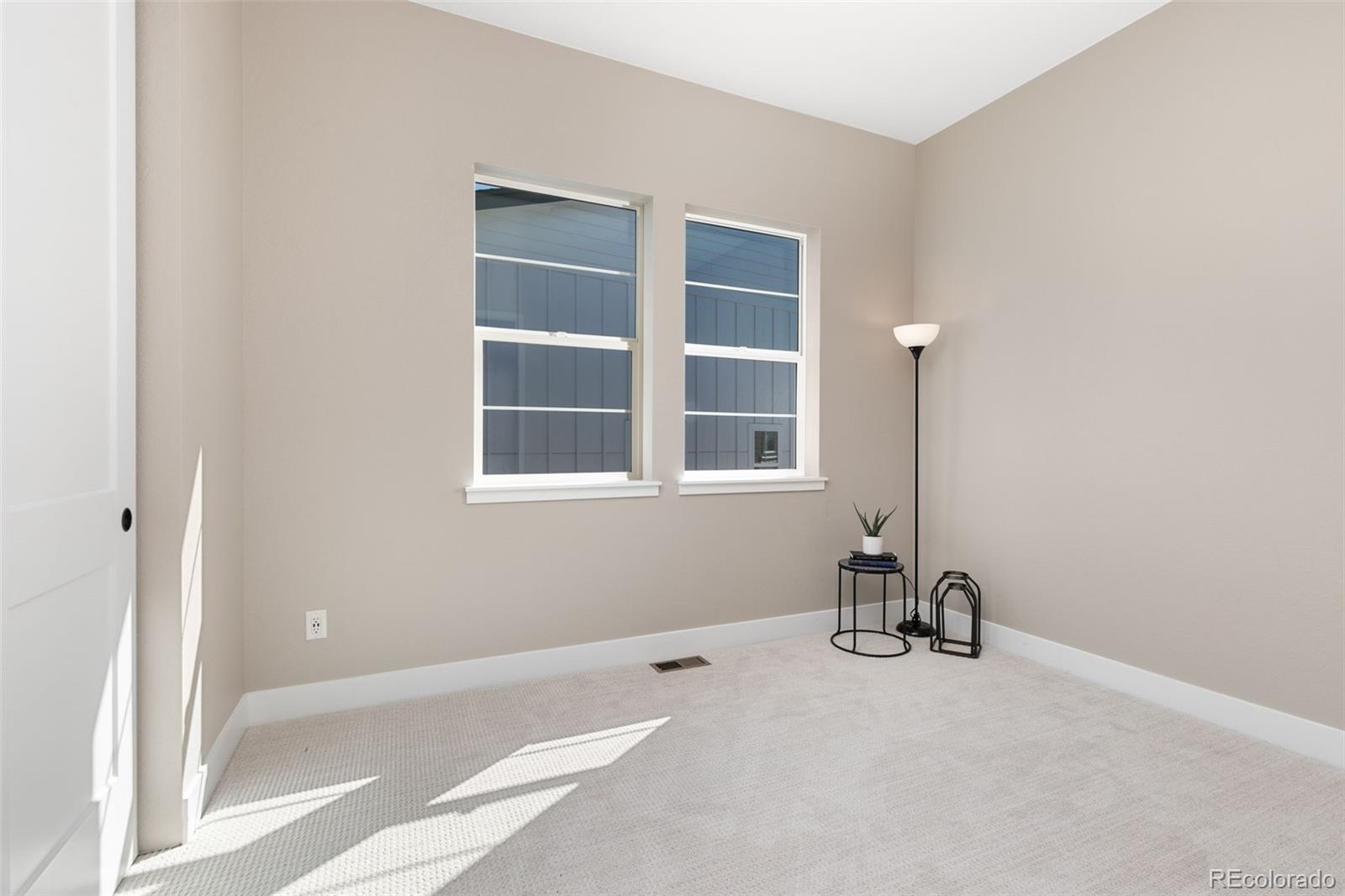 7406 Canyon Sky Trail