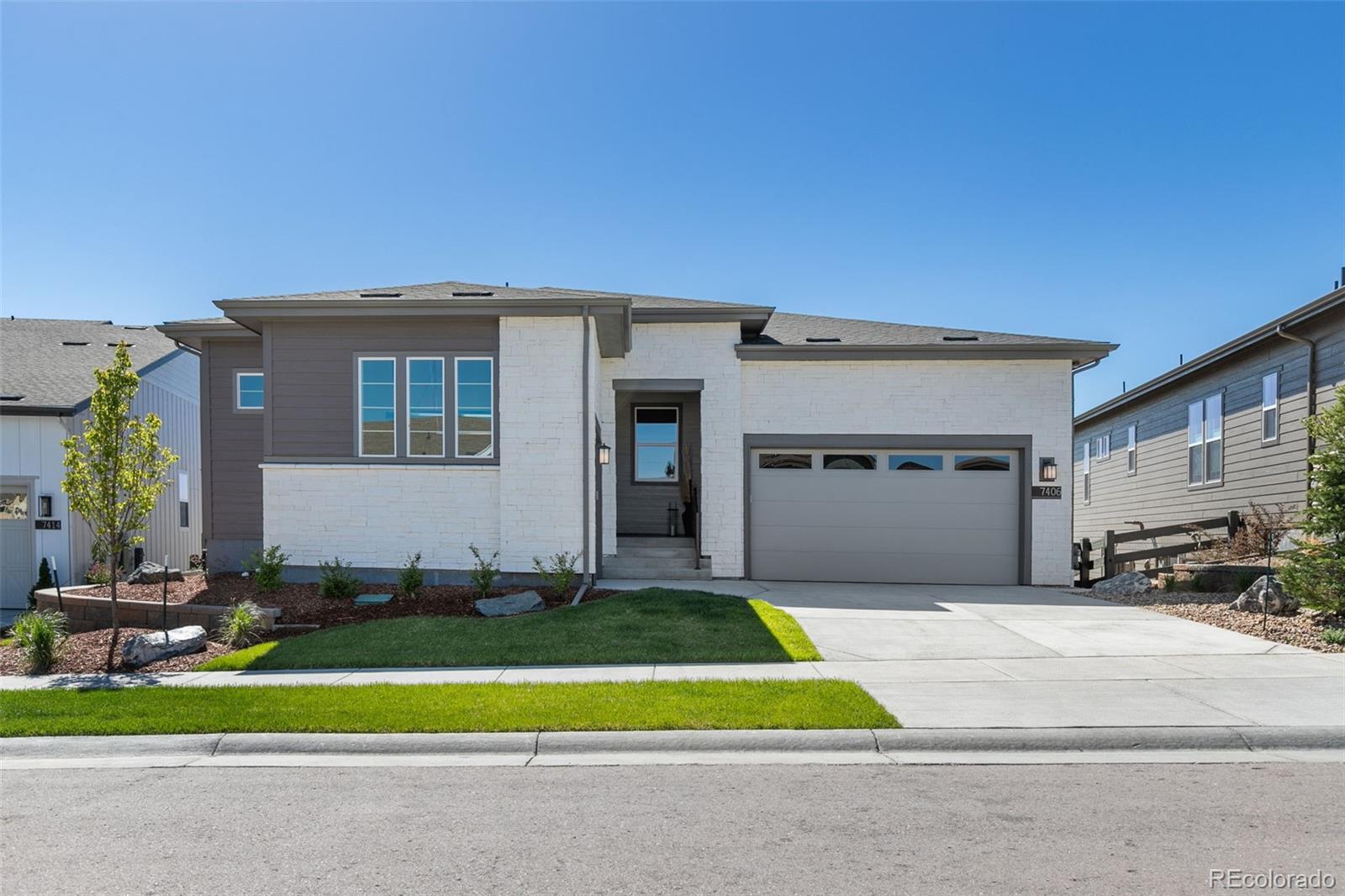 7406 Canyon Sky Trail