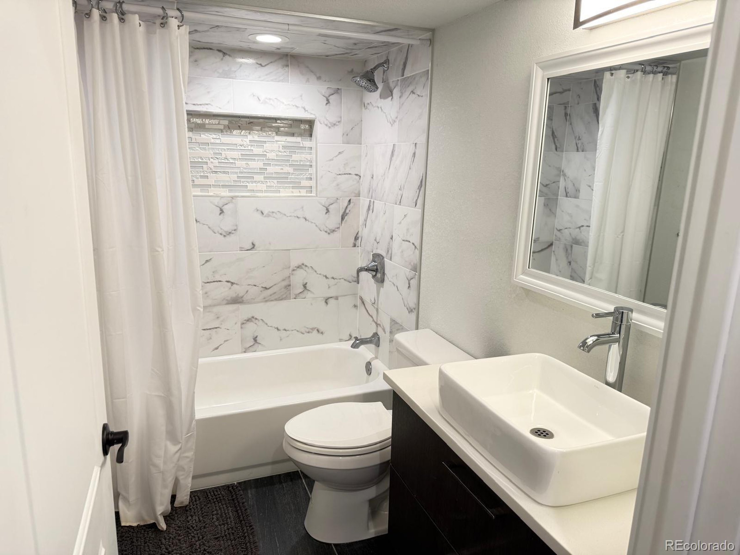 19987 E Belleview Pl