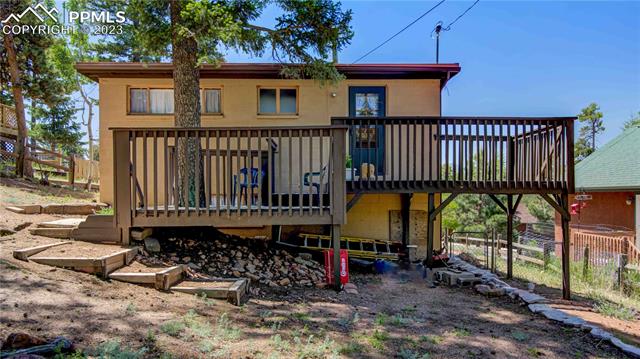 216 E Lake Avenue