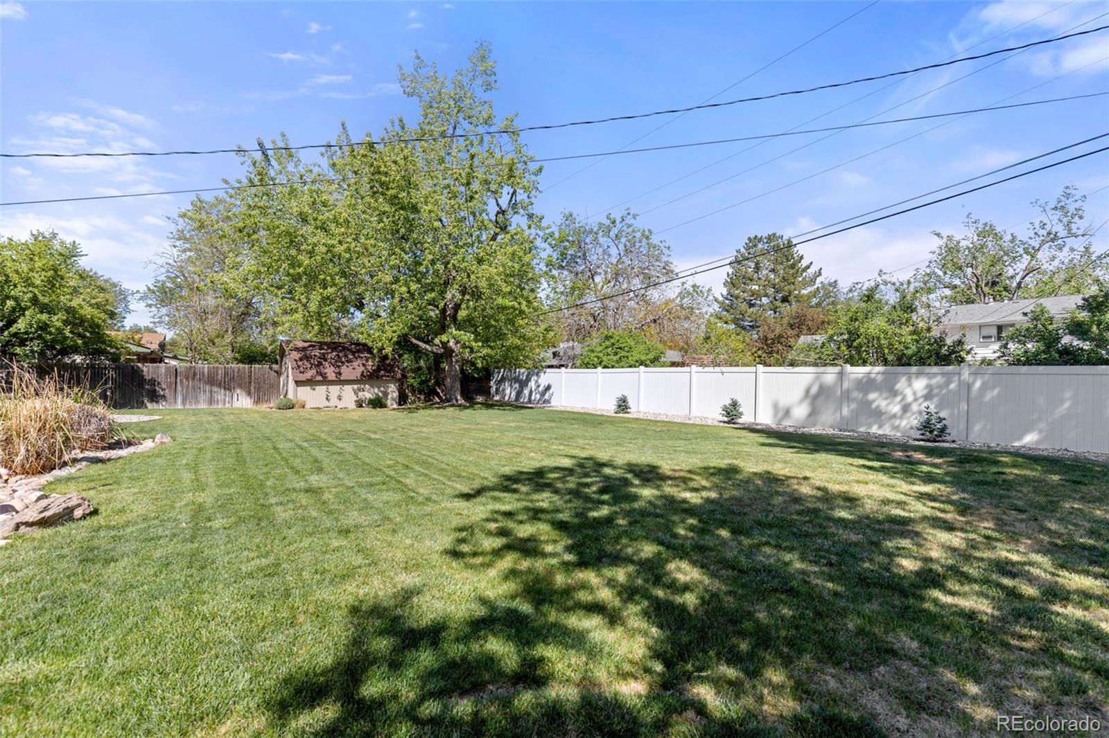 2897 Robb Circle