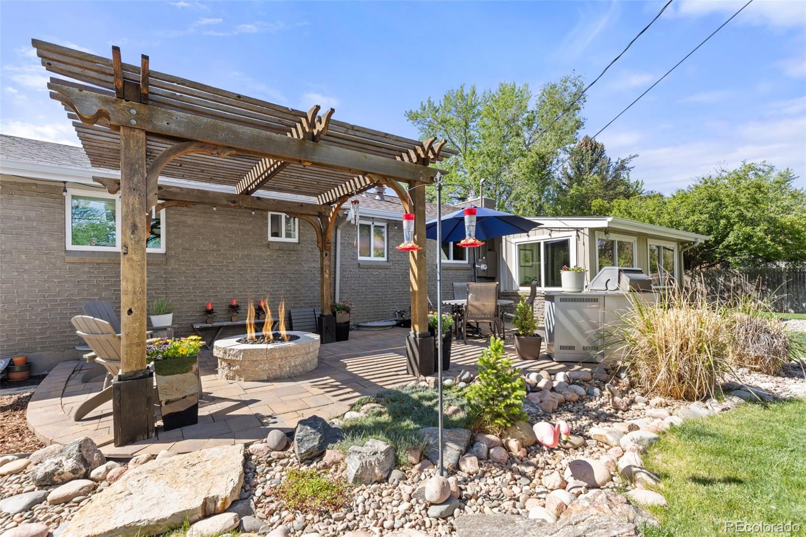 2897 Robb Circle