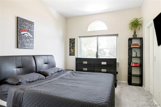 633 W 114th Way