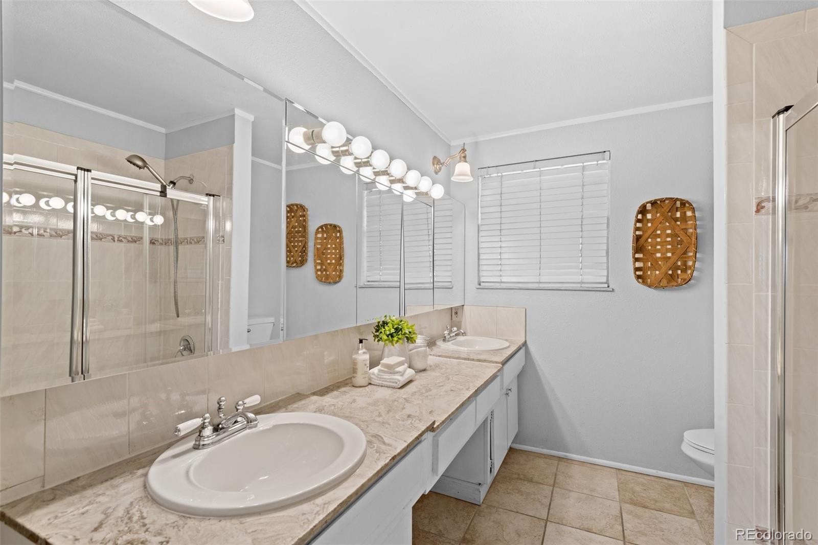 624 W 99th Avenue