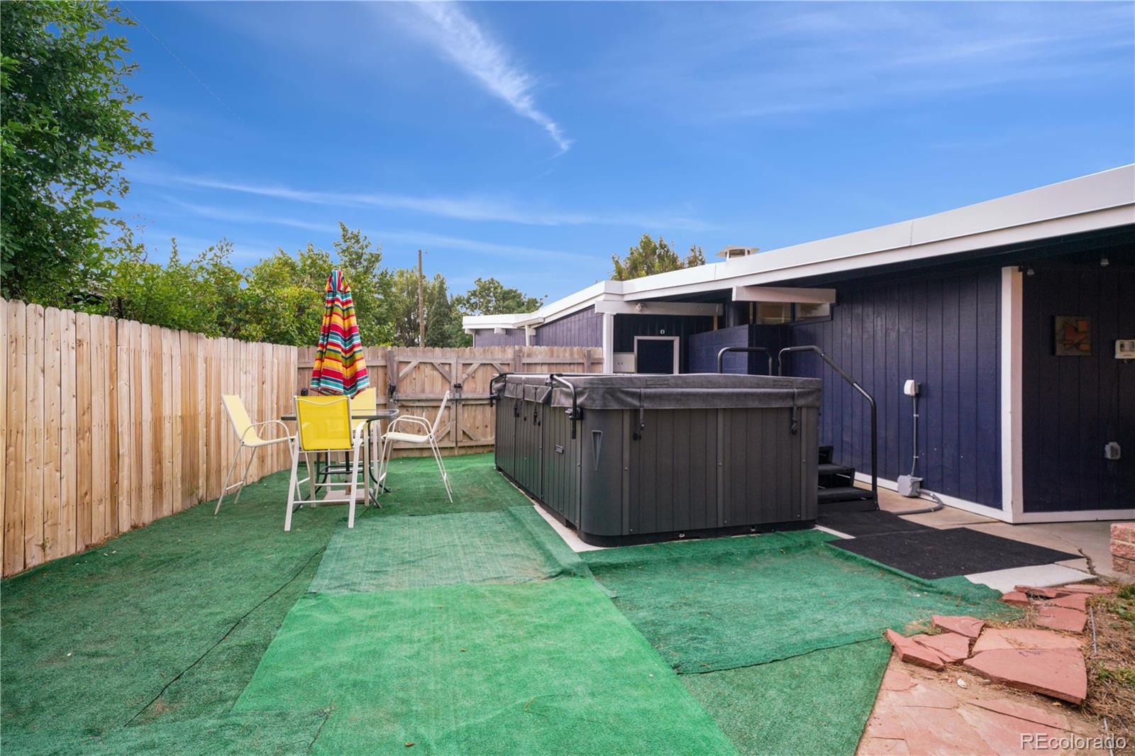 2621 Valley View Drive