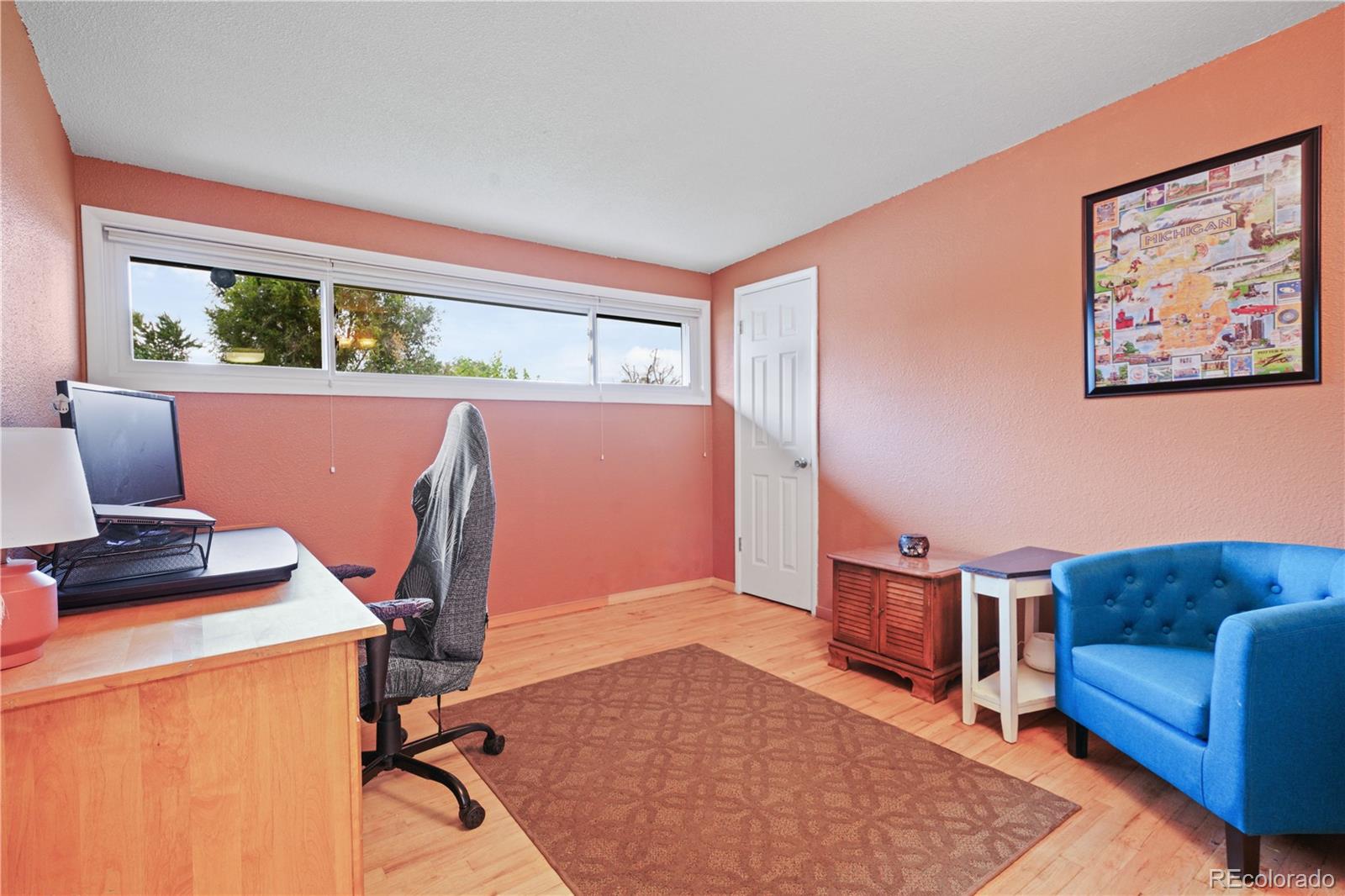2621 Valley View Drive