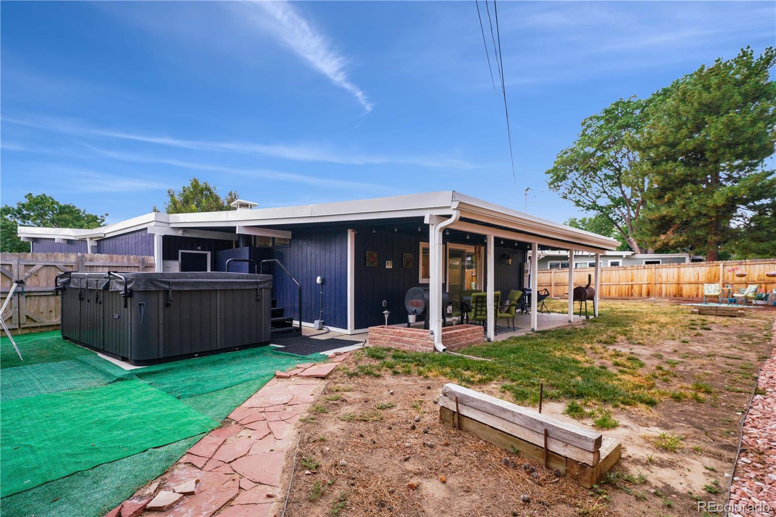 2621 Valley View Drive