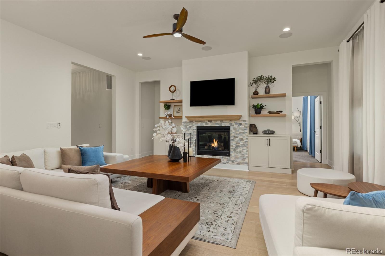 433 Scrubjay Circle