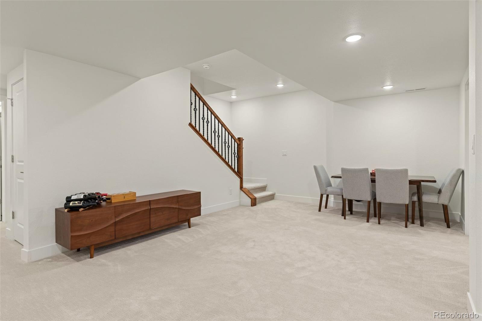 433 Scrubjay Circle