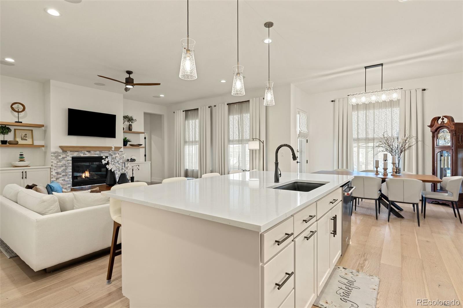 433 Scrubjay Circle