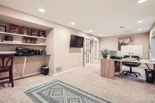 6508 Moss Circle