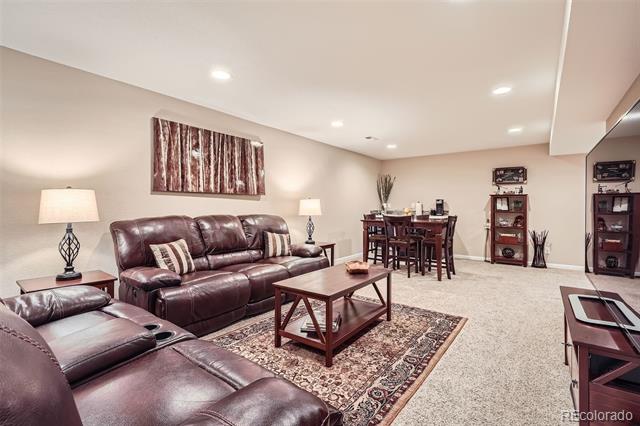 6508 Moss Circle