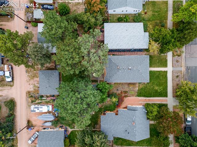 1124 N Cedar Street