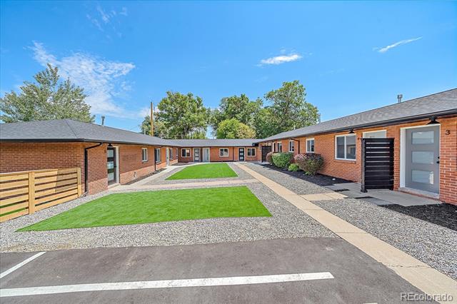 3738 N Eliot Street Unit: 10