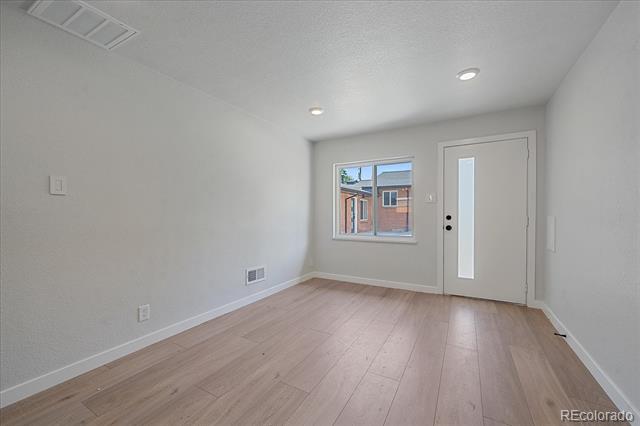 3738 N Eliot Street Unit: 10