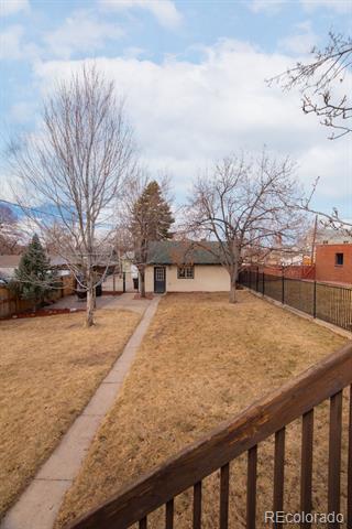 3233 W Scott Place