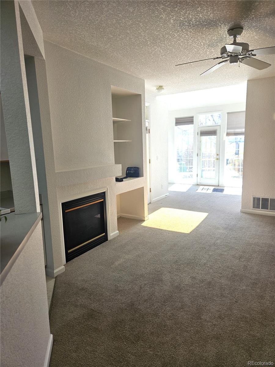 3086 W Prentice Avenue Unit: L