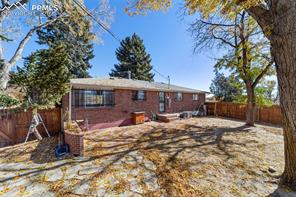 2302 Kent Lane