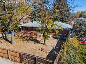 2302 Kent Lane