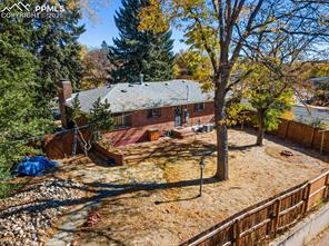 2302 Kent Lane