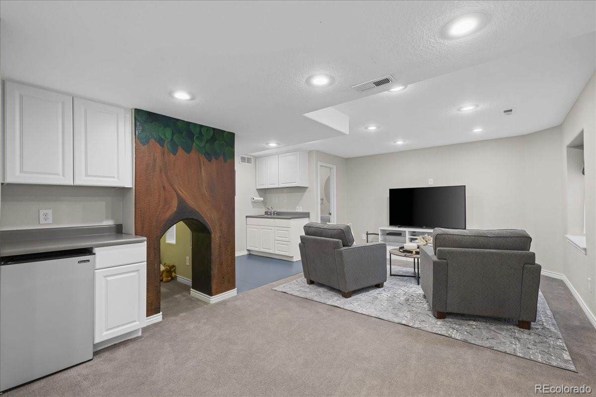 14096 Roaring Fork Circle