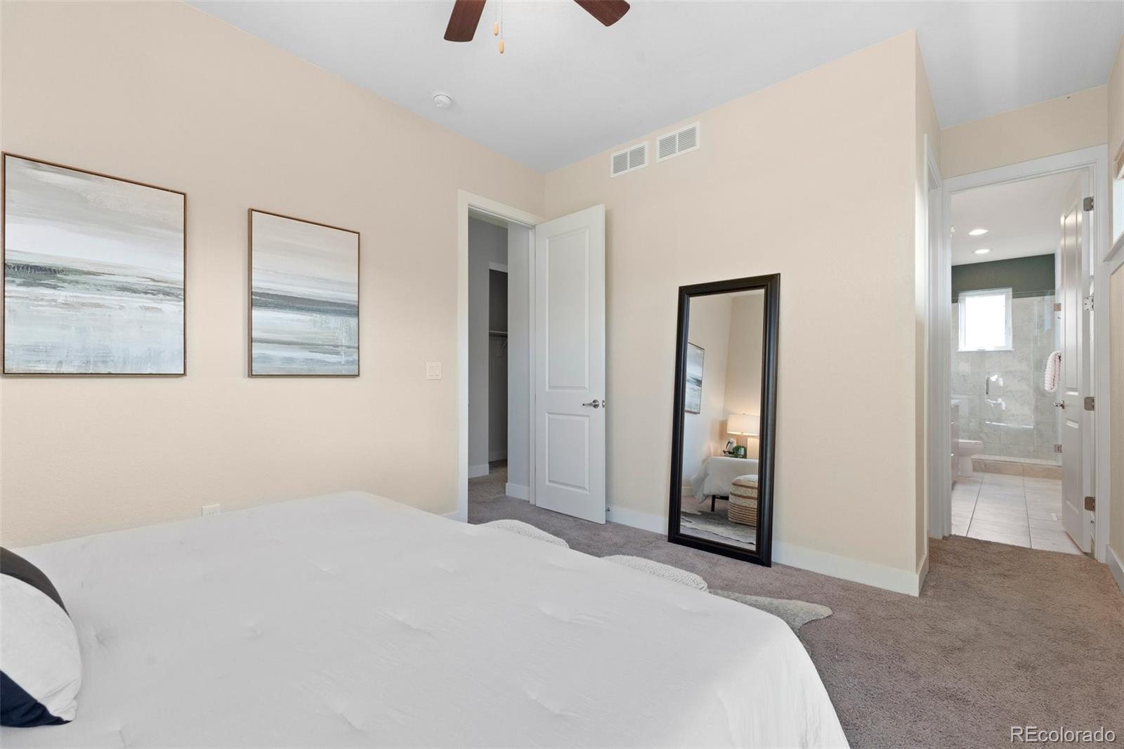 1625 King Street Unit: 4