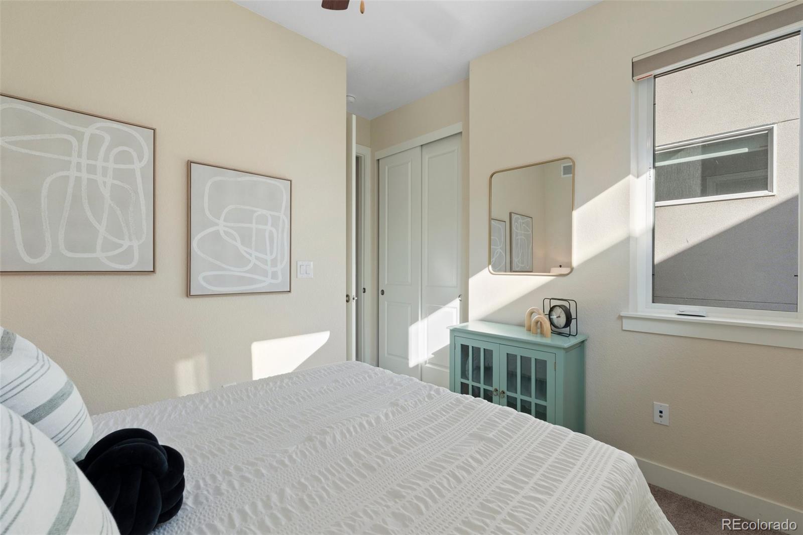 1625 King Street Unit: 4