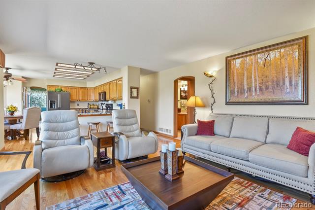 6279 Cheyenne Court